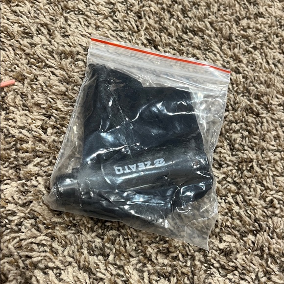 ROLLER SKATES 💕 - Picture 5 of 6